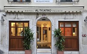 Al Theatro Palace Velence Exterior photo