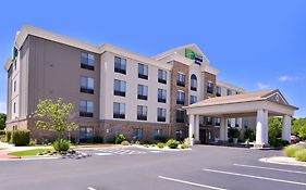 Holiday Inn Express & Suites Selma, An Ihg Hotel Exterior photo