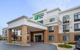 Holiday Inn Express & Suites Cedar Falls Exterior photo