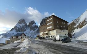 Hotel Mariaflora Campitello di Fassa Exterior photo