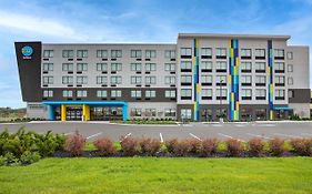 Tru By Hilton Toronto Airport West Hotel Mississauga Exterior photo