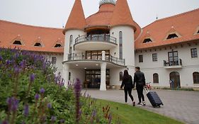 Hungarikum Hotel Lakitelek Exterior photo