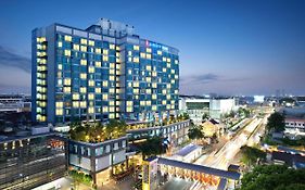 Lumire Hotel & Convention Centre Jakarta Exterior photo