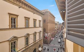 Tornabuoni Living - Luxury Apartments Collection Firenze Exterior photo