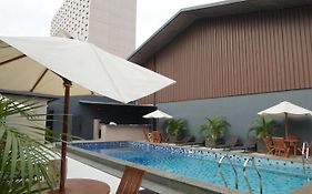 Sentral Cawang Hotel Jakarta Exterior photo