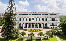 Hotel Shanker-Palatial Heritage Katmandu Exterior photo