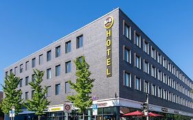 B&B Hotel Munchen-Trudering Exterior photo