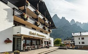 Hotel Panorama San Martino Di Castrozza Exterior photo