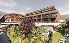 Hotel Restaurant Langgenhof Brunico Exterior photo