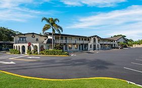 Quality Inn & Suites Altamonte Springs Orlando-North Exterior photo