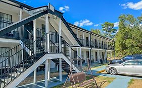 Paradise Inn By Oyo Hattiesburg North Exterior photo