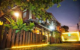 Ary'S Hotel By Cocotel Yogyakarta Exterior photo