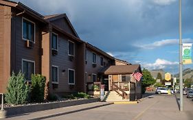 Super 8 By Wyndham Gardiner/Yellowstone Park Area Hotel Exterior photo