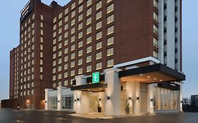 Embassy Suites By Hilton Toronto Airport Exterior photo