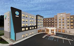 Tru By Hilton Albany Crossgates Mall Hotel Exterior photo