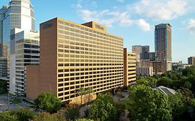 Hilton Houston Plaza/Medical Center Hotel Exterior photo