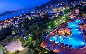 Hilton Sorrento Palace Exterior photo