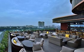 Courtyard By Marriott Bengaluru Hebbal Hotel Exterior photo