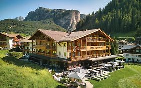 Freina Mountain Lifestyle Hotel Selva di Val Gardena Exterior photo