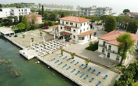 Hotel Villa Trieste Sirmione Exterior photo