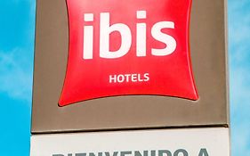 ibis Mendoza Hotel Exterior photo