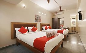 Oyo Flagship Hotel Archana Comforts Bengaluru Exterior photo