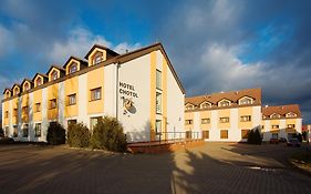 Hotel Chotol Horoměřice Exterior photo