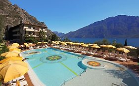 Hotel Ilma Lake Garda Resort Limone sul Garda Exterior photo