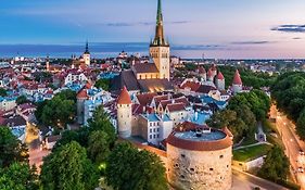 Economy Hotel Tallinn Exterior photo