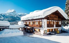 Hotel Piccolo Pocol Cortina dʼAmpezzo Exterior photo