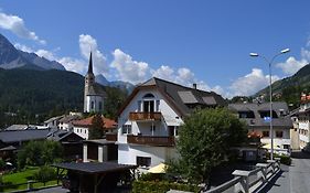 Hotel Restaurant Gabriel Scuol Exterior photo