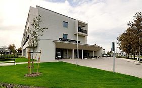 Hotel Gerardus Szeged Exterior photo