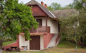 Nyugalomsziget Nyaralóház Villa Zalaszentlászló Exterior photo