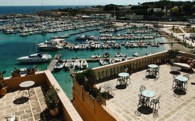 Palazzo De Mori Panzió Otranto Exterior photo