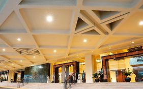 The Heritage Hotel Manila Pasay Exterior photo