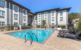 Best Western Medical Center North Inn & Suites Near Six Flags San Antonio Exterior photo