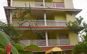 Jardines Vista Del Mar Condos Bocas Town Room photo