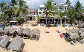 Royal Beach Hotel & Restaurant Hikkaduwa Exterior photo