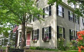 Delano Homestead Bed And Breakfast Fairhaven Exterior photo