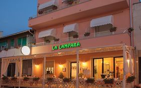 Albergo La Lampara Marina di Cecina Exterior photo