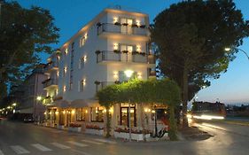 Hotel Meduna Caorle Exterior photo