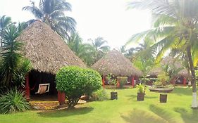 Paraiso Beach Hotel Brig Bay Exterior photo