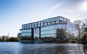 Genting Hotel At Resorts World Birmingham Bickenhill Exterior photo