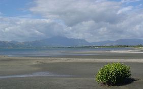 Beachside Resort Nadi Exterior photo