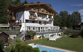 Naturhotel Edelweiss Terento Exterior photo