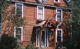 Chesapeake Inn Of Lenox Exterior photo