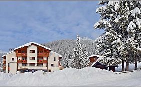 Ski Residence San Martino Di Castrozza Exterior photo