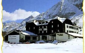 Savoia Hotel Passo del Tonale Exterior photo