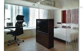 The Johnston Suites Hongkong Room photo