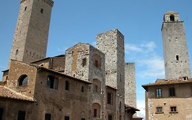 Al Pozzo Dei Desideri Hotel San Gimignano Exterior photo
